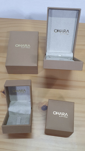 Estojos 12x8x3,5cm e 6,5x5,5x4,5cm